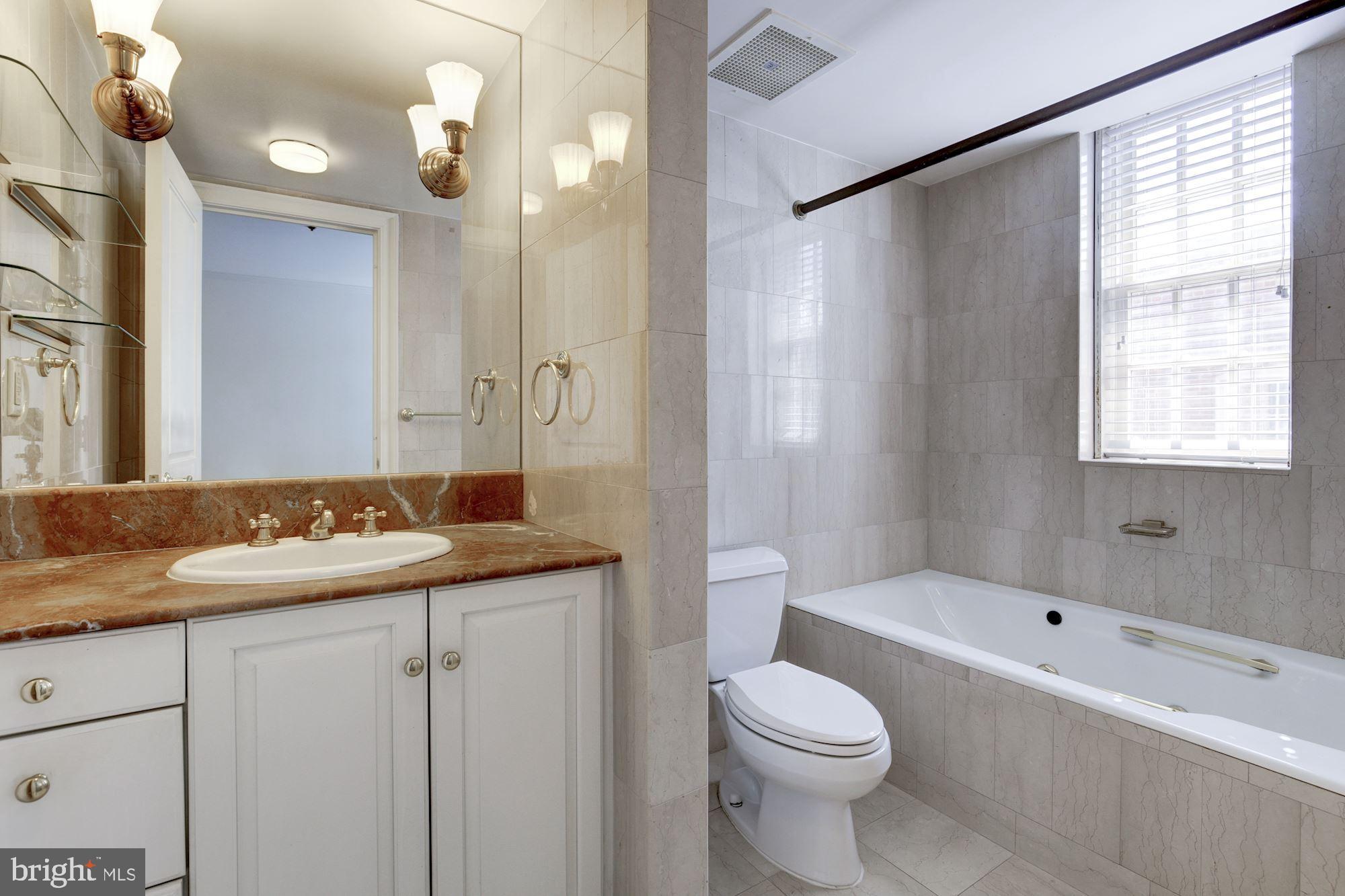 2229 Bancroft Place Northwest, Unit 402 Washington, DC 20008 - Photo 16 of 18 Master Bath