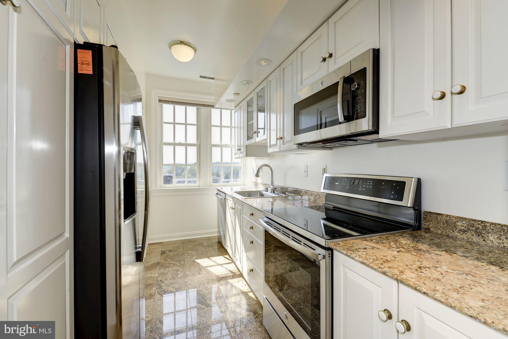 2229 Bancroft Place Northwest, Unit 402 Washington, DC 20008 - Photo 17 of 18 Kitchen