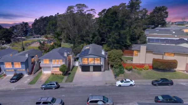$1,549,888 | 659 Parkview Circle, Pacifica, CA 94044