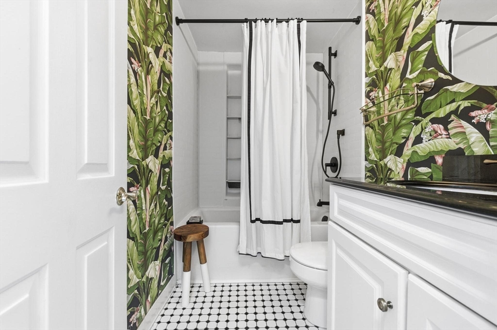 30 East Springfield Street, Unit 2 Boston, MA 02118 - Photo 10 of 15