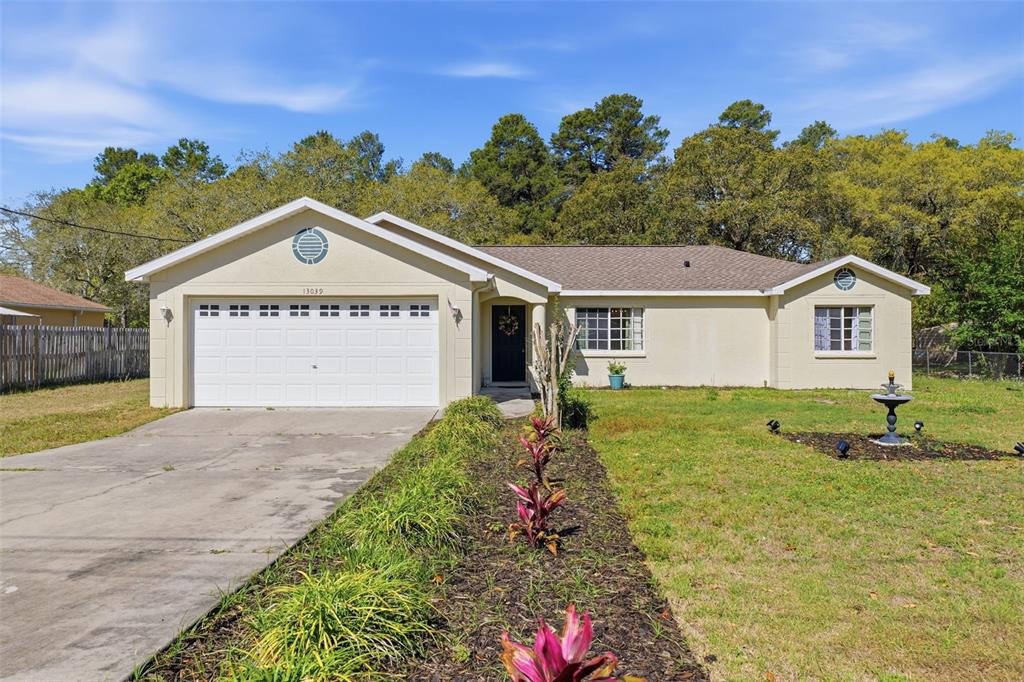 13039 Kittiwake Road Weeki Wachee, FL 34614 - Photo 2 of 55