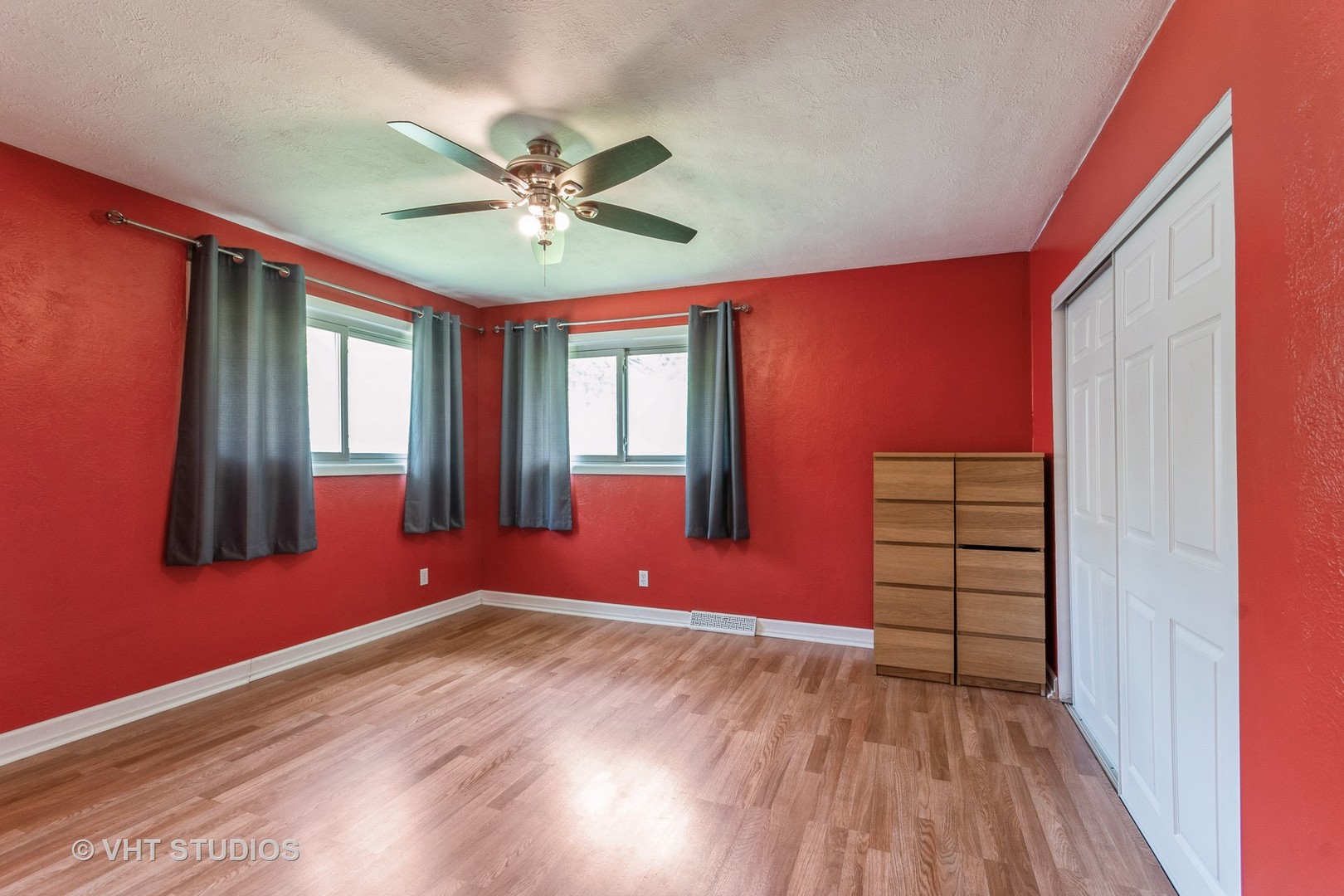 1355 Spector Road New Lenox, IL 60451 - Photo 9 of 23 Gallery Image 9