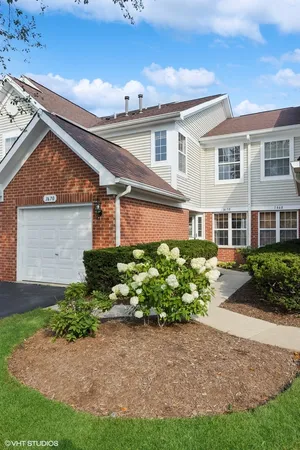 $2,500 | 1670 Mansfield Court, Roselle, IL 60172