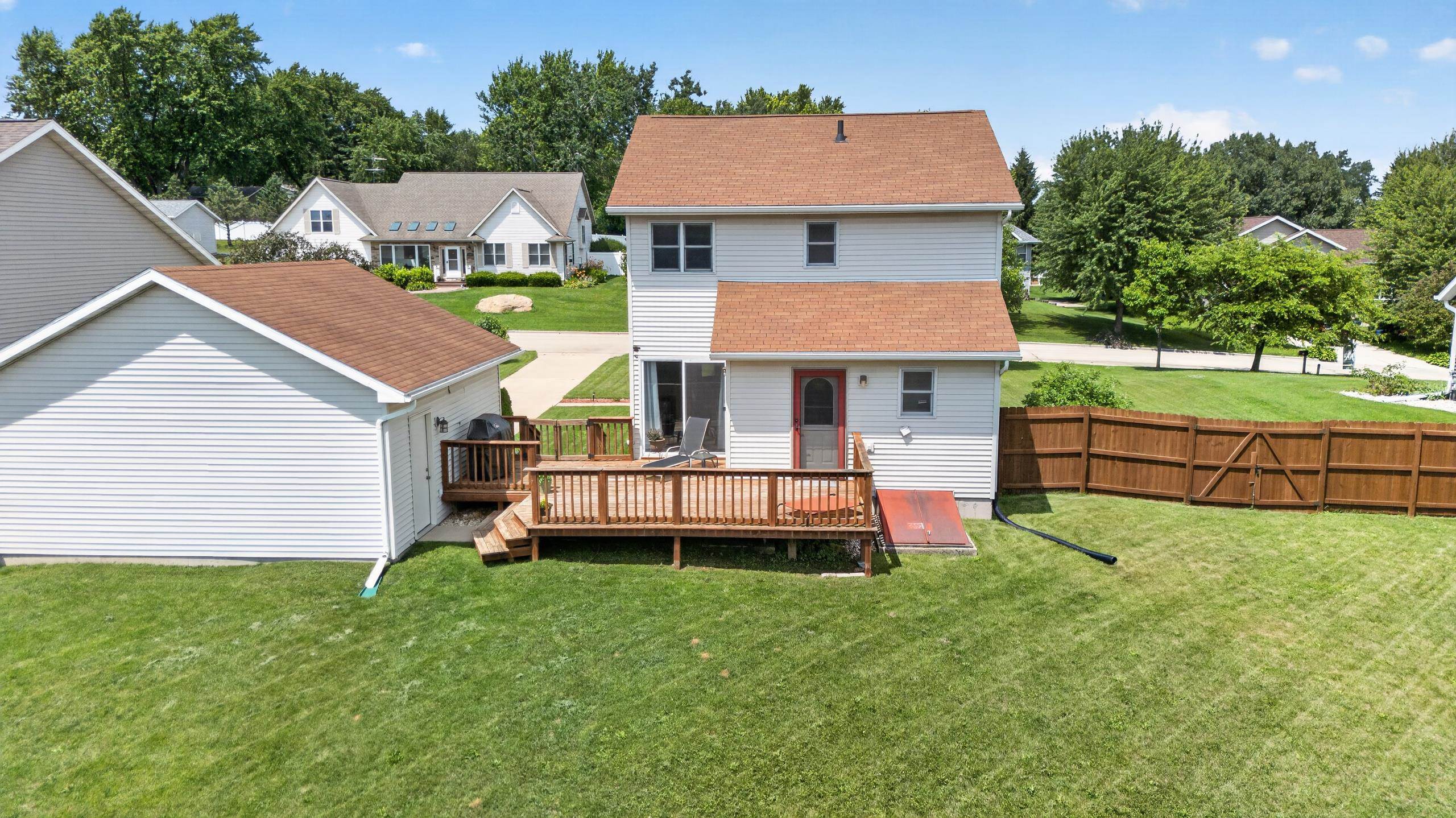 619 Windlach Street New Glarus, WI 53574 - Photo 31 of 37