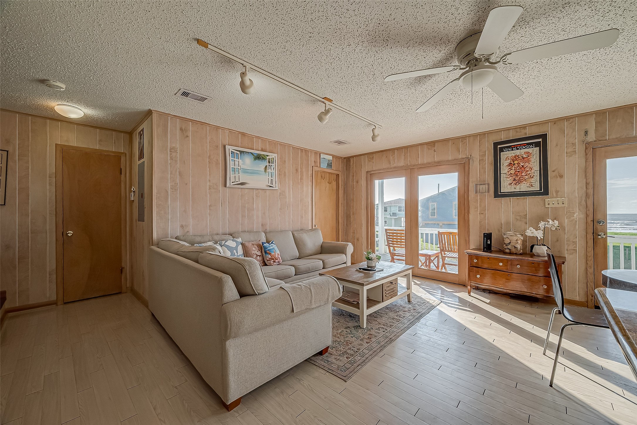 4406 Pabst Road Galveston, TX 77554 - Photo 14 of 23