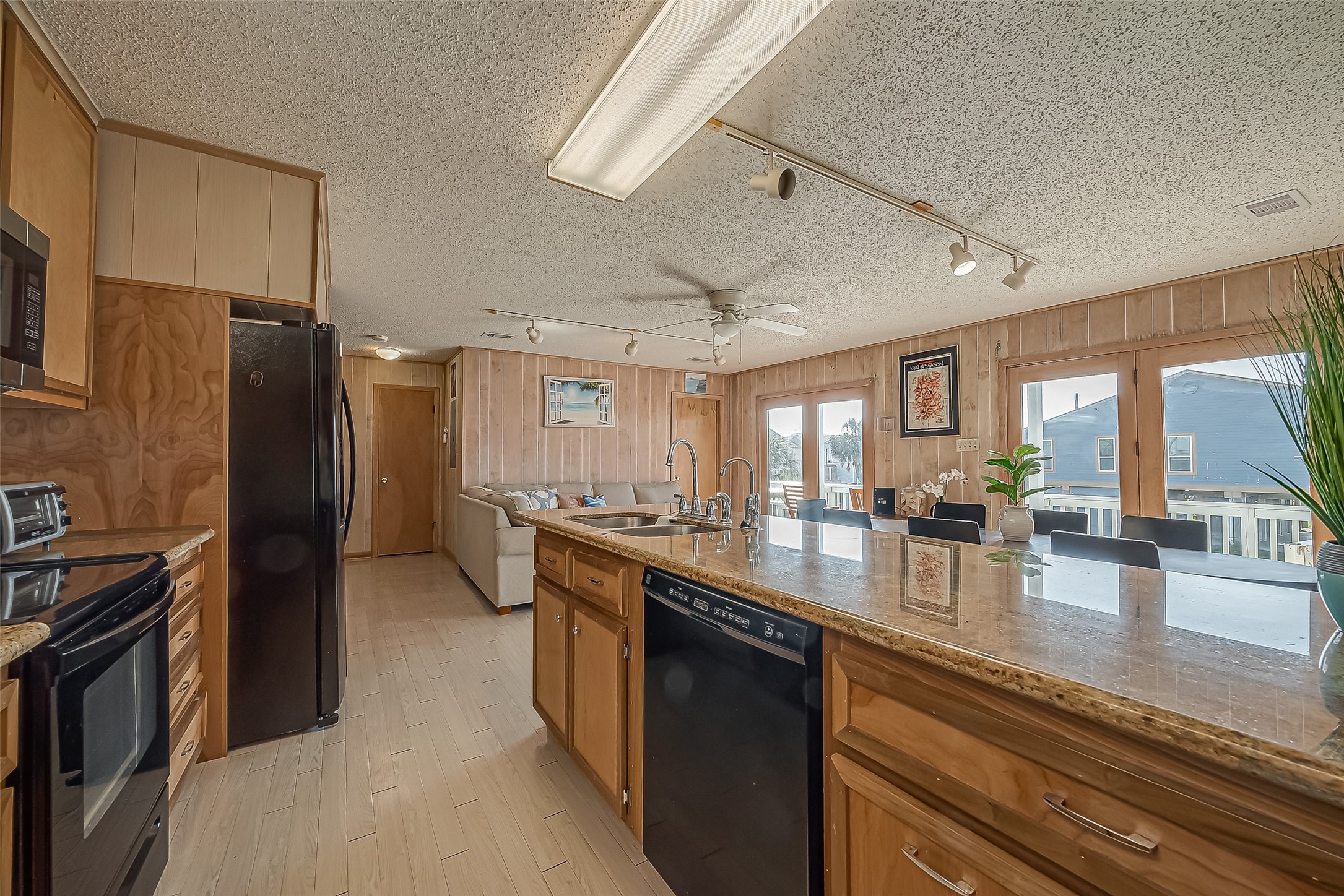 4406 Pabst Road Galveston, TX 77554 - Photo 22 of 23