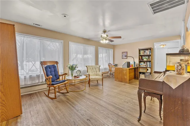 $314,900 | 74 Creek Meadow Lane, Greece, NY 14626