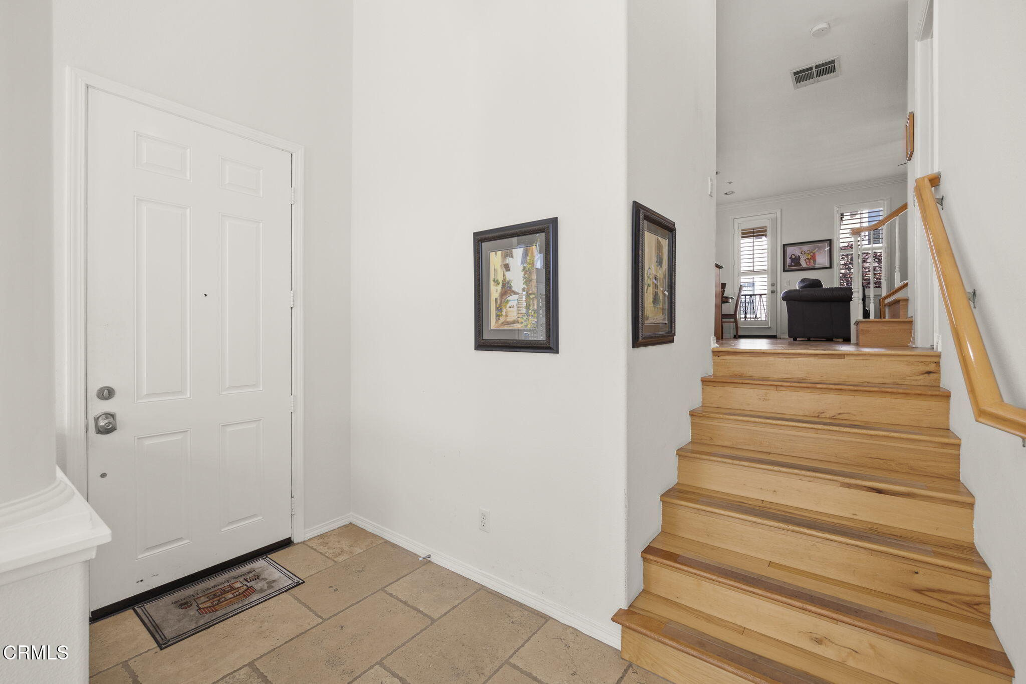 1251 Bayside Circle Oxnard, CA 93035 - Photo 11 of 43 11-web-or-mls-Upmarketmedia_1251Bay-36