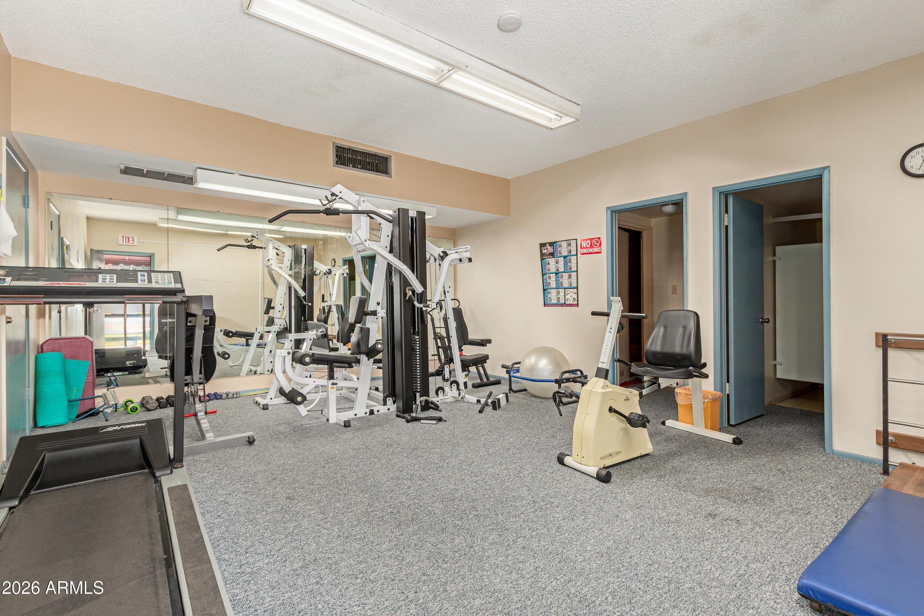 1320 East Bethany Home Road, Unit 54 Phoenix, AZ 85014 - Photo 27 of 32 Fitness area