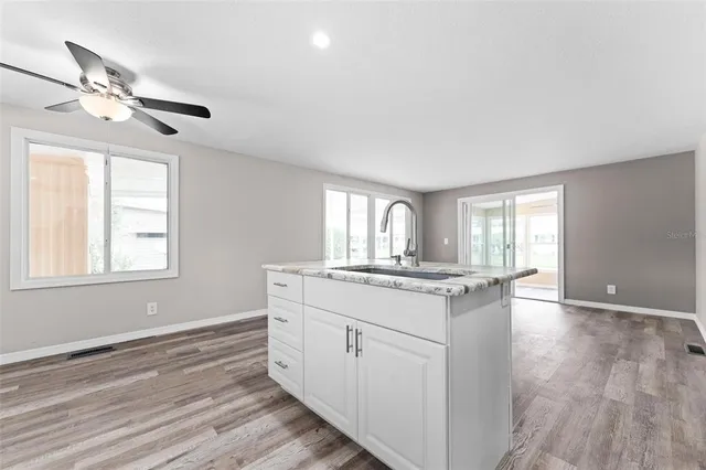 $1,400 | 2714 Vindale Road, Tavares, FL 32778