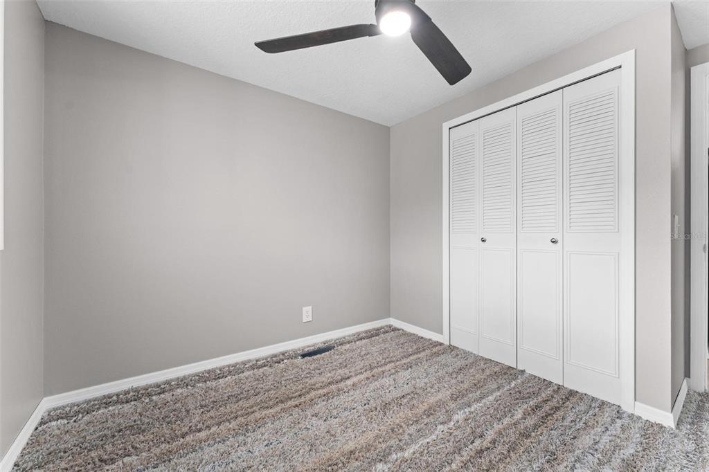 2714 Vindale Road Tavares, FL 32778 - Photo 16 of 46