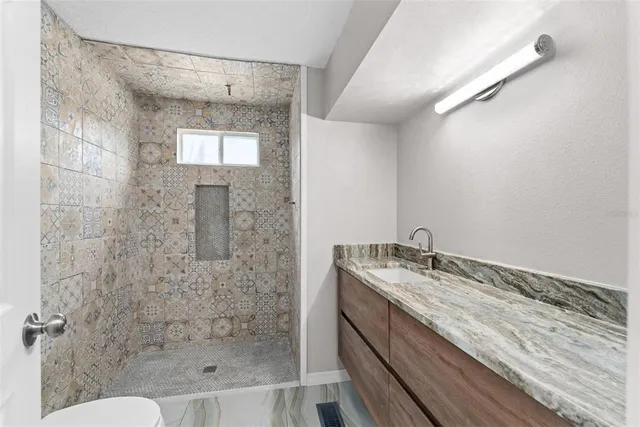 $1,400 | 2714 Vindale Road, Tavares, FL 32778