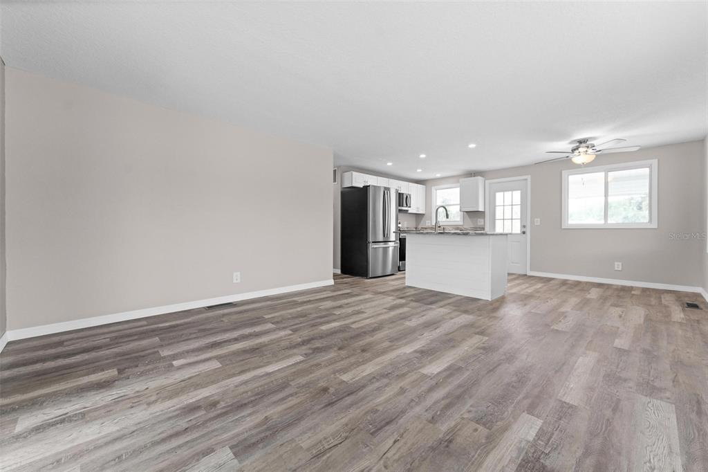 2714 Vindale Road Tavares, FL 32778 - Photo 2 of 46