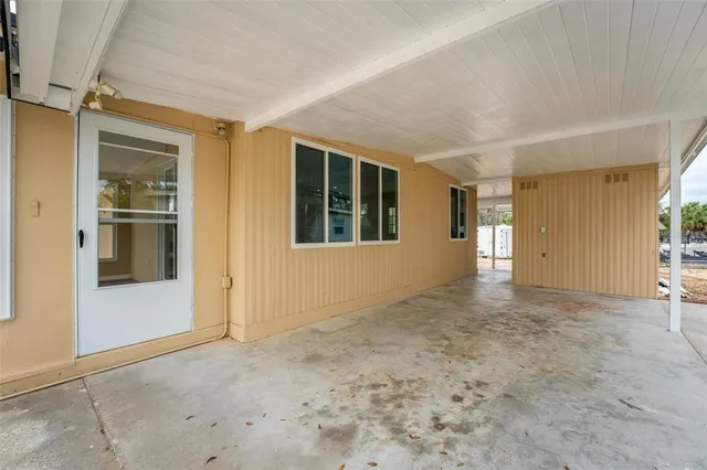 $1,400 | 2714 Vindale Road, Tavares, FL 32778