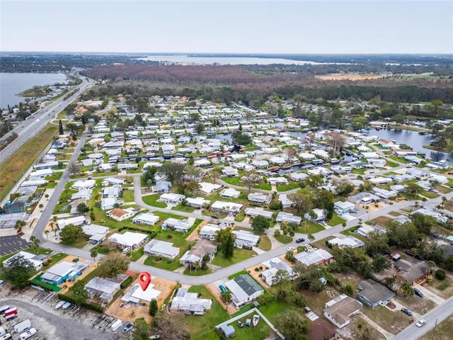 $1,400 | 2714 Vindale Road, Tavares, FL 32778