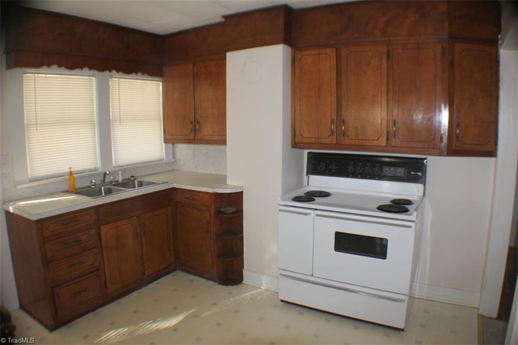 869 Sandy Ridge Road Cana, VA 24317 - Photo 19 of 30 Gallery Image 19