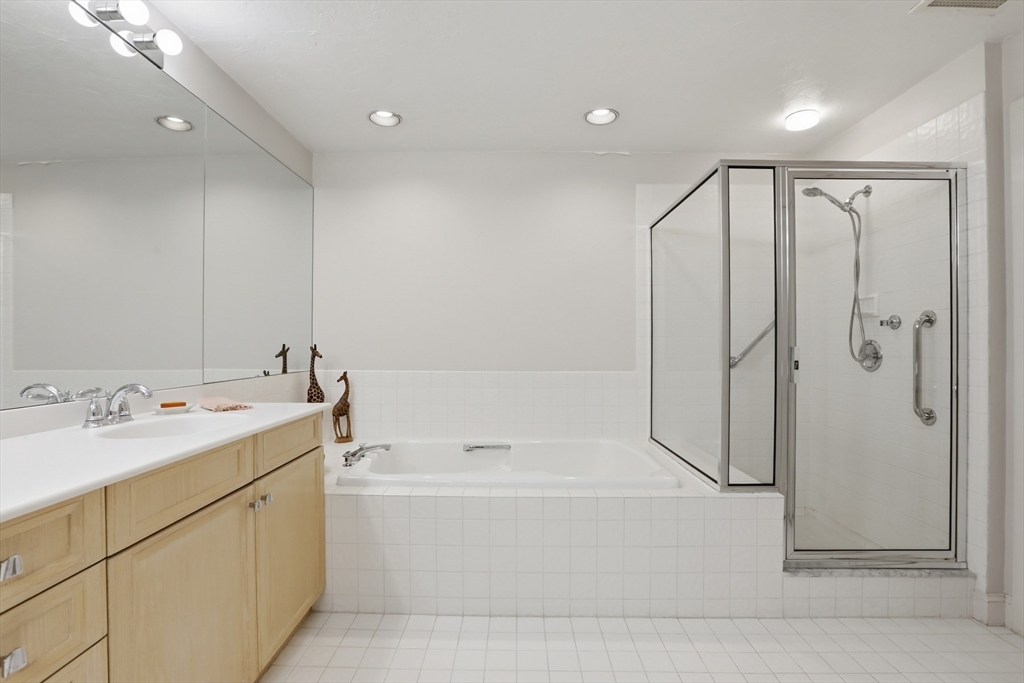 7 Wainwright Road, Unit 47 Winchester, MA 01890 - Photo 22 of 32