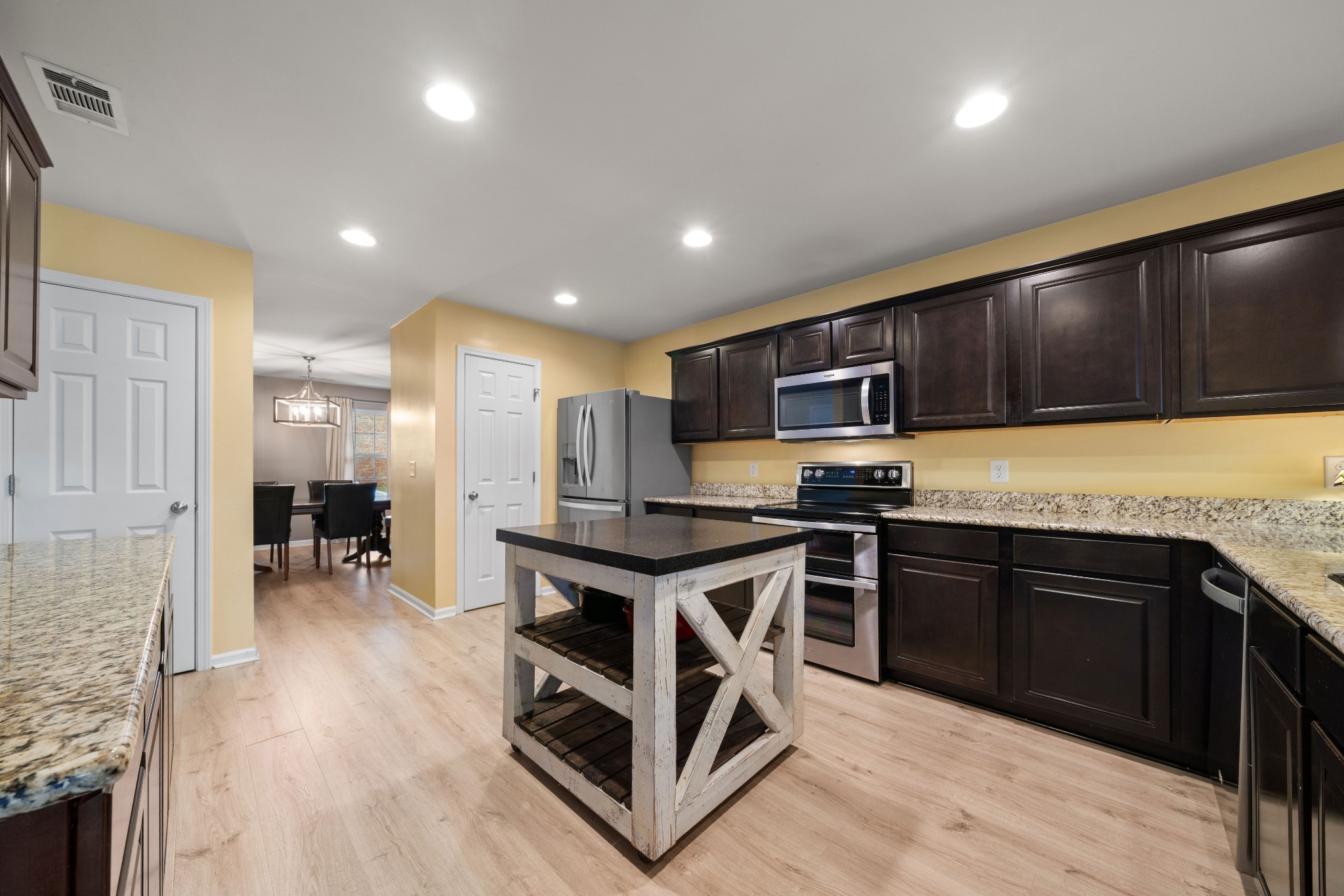 1003 Benwick Road Hendersonville, TN 37075 - Photo 8 of 61