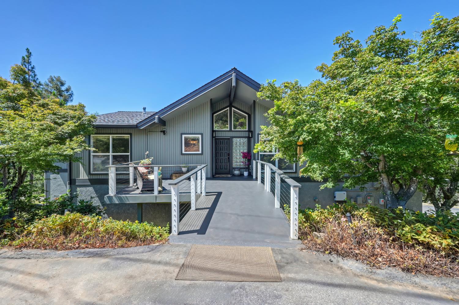 12253 Wanderer Road Auburn, CA 95602 - Photo 2 of 80