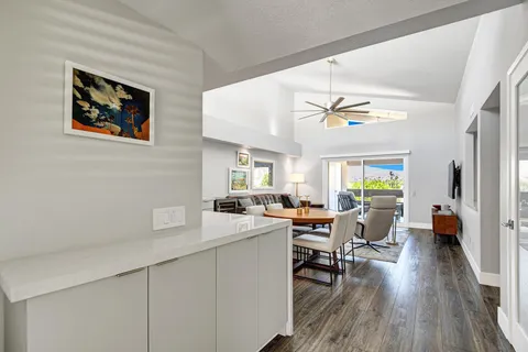 $345,000 | 255 South Avenida Caballeros, Unit 320, Palm Springs, CA 92262