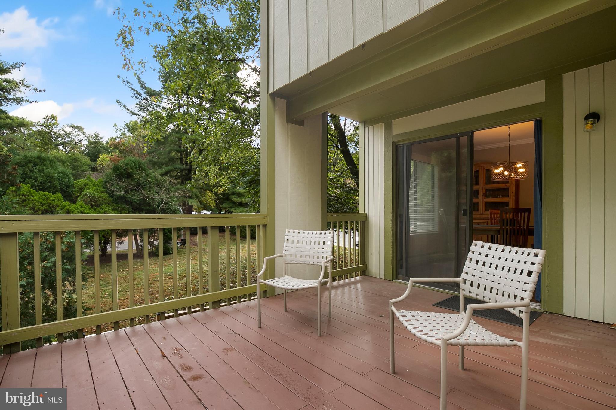 2126 Glencourse Lane Reston, VA 20191 - Photo 31 of 41 Gallery Image 31