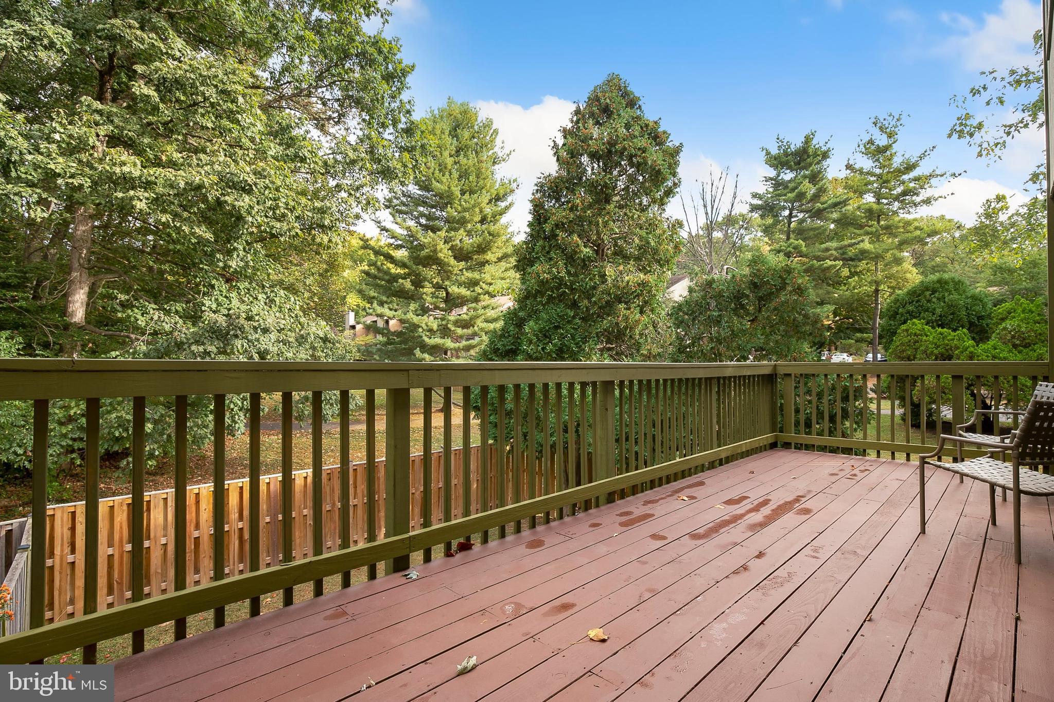 2126 Glencourse Lane Reston, VA 20191 - Photo 33 of 41 Gallery Image 33