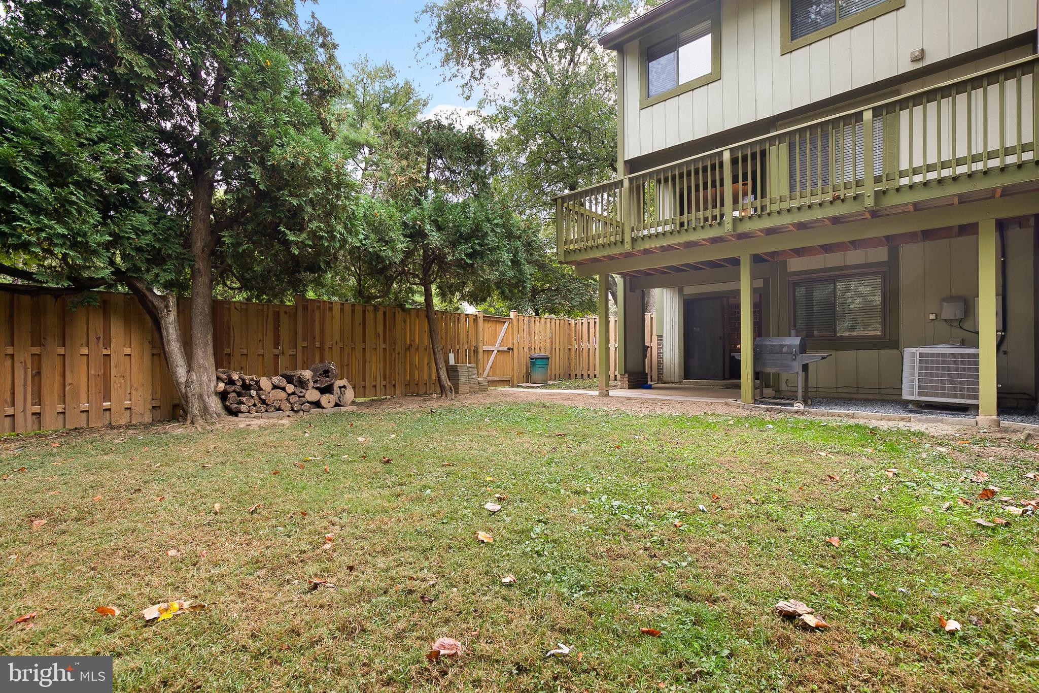 2126 Glencourse Lane Reston, VA 20191 - Photo 36 of 41 Gallery Image 36