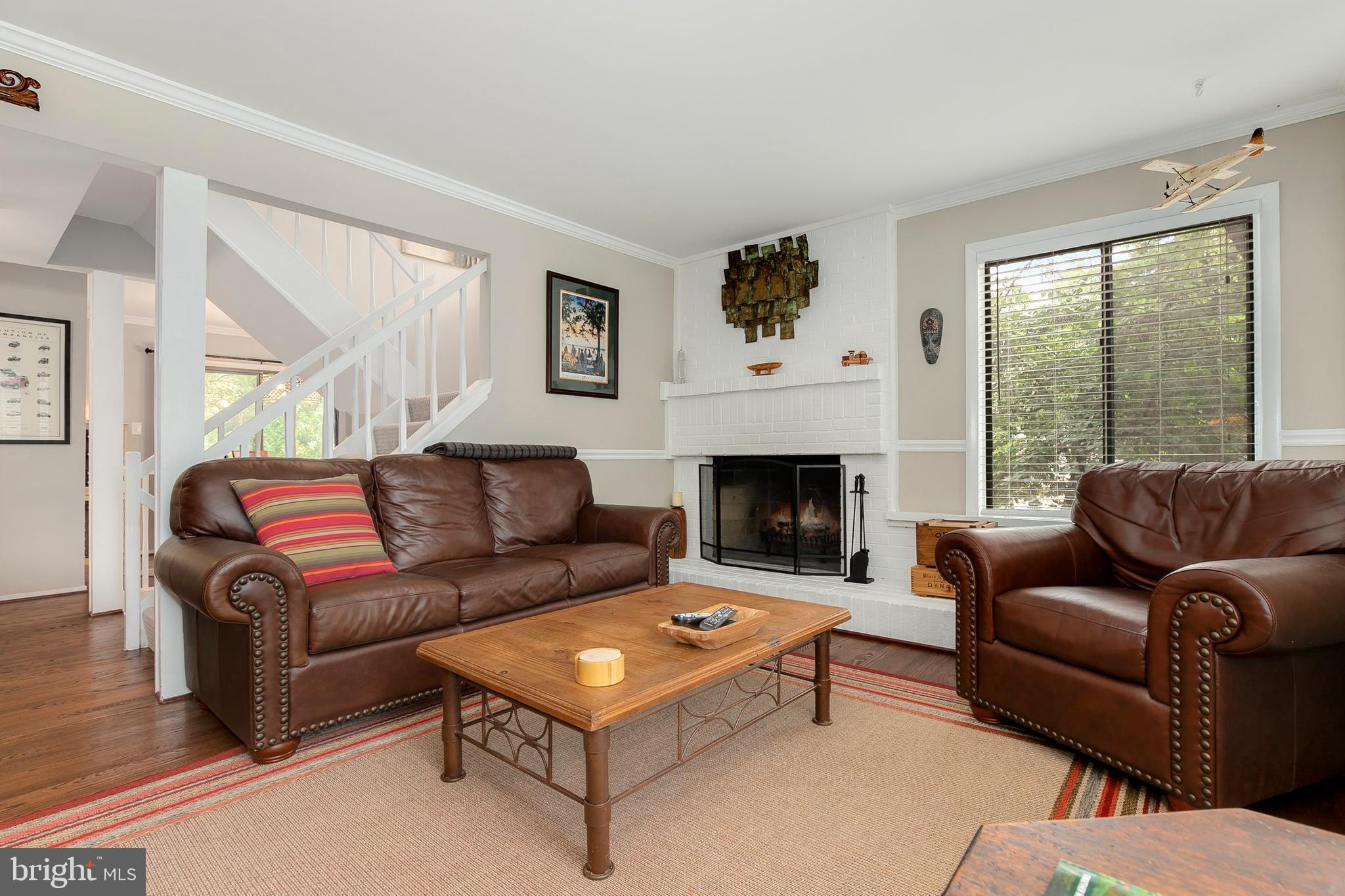 2126 Glencourse Lane Reston, VA 20191 - Photo 5 of 41 Gallery Image 5
