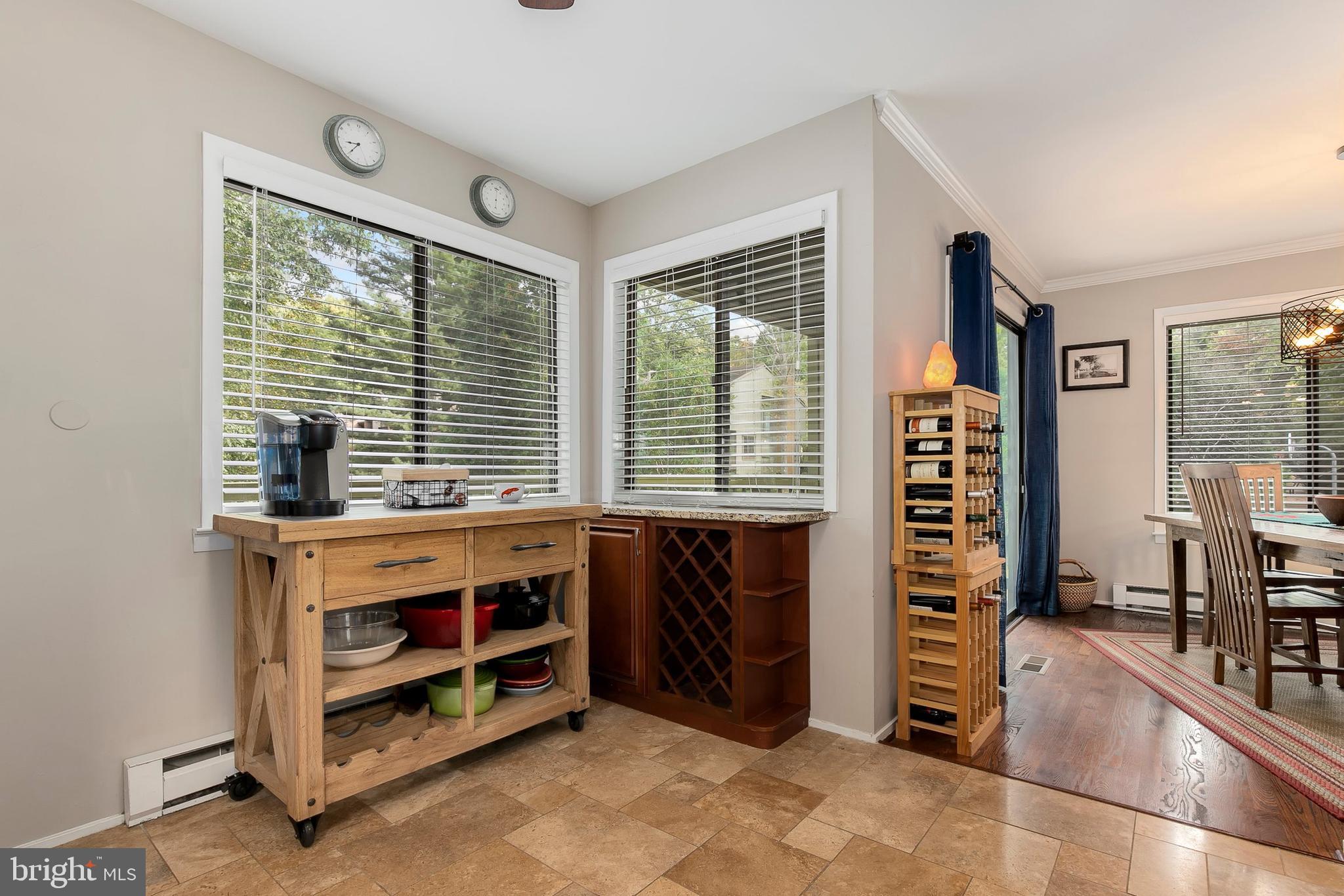 2126 Glencourse Lane Reston, VA 20191 - Photo 10 of 41 Gallery Image 10