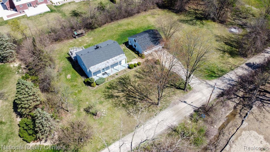 747 North Beck Road Canton, MI 48187 - Photo 3 of 48
