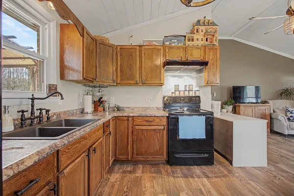 $295,000 | 2636 Owens Drive, Santa Fe, TN 38482