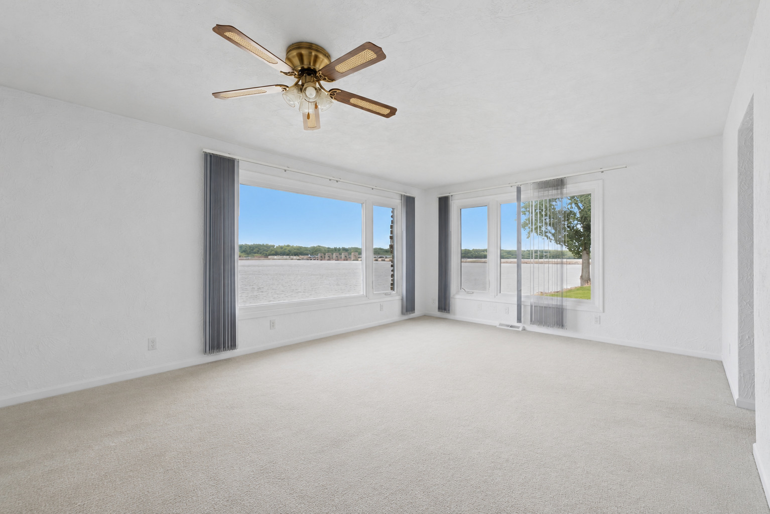 1501 State Avenue Hampton, IL 61256 - Photo 20 of 30