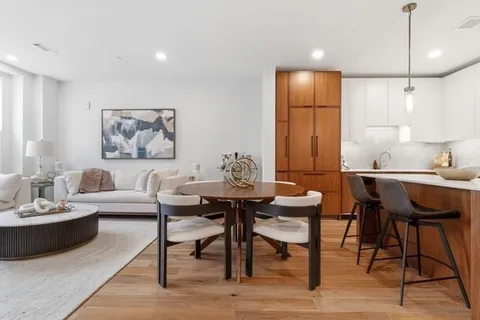 $1,749,000 | 566 Columbus Avenue, Unit 103, Boston, MA 02118