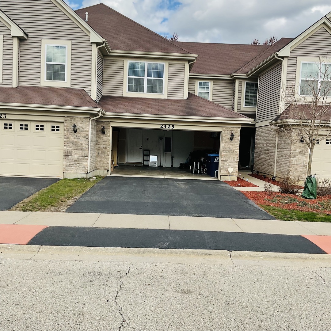 2425 Birch Street Des Plaines, IL 60018 - Photo 2 of 40 a view of a building with a street