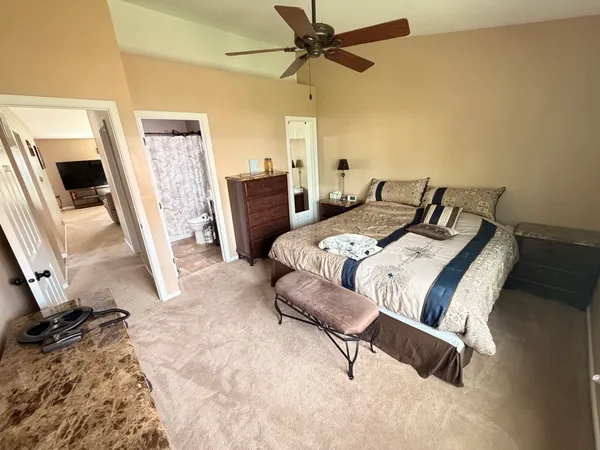 $2,480 | 1219 Huntington Drive, Mundelein, IL 60060