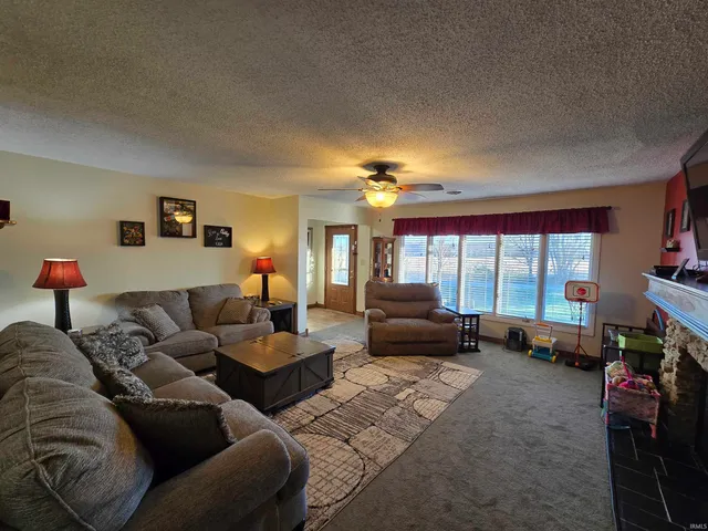 $284,900 | 400 East County Road 775 South, Muncie, IN 47302