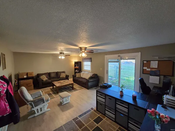 $275,000 | 400 East County Road 775 South, Muncie, IN 47302