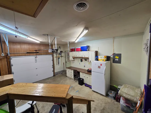 $284,900 | 400 East County Road 775 South, Muncie, IN 47302