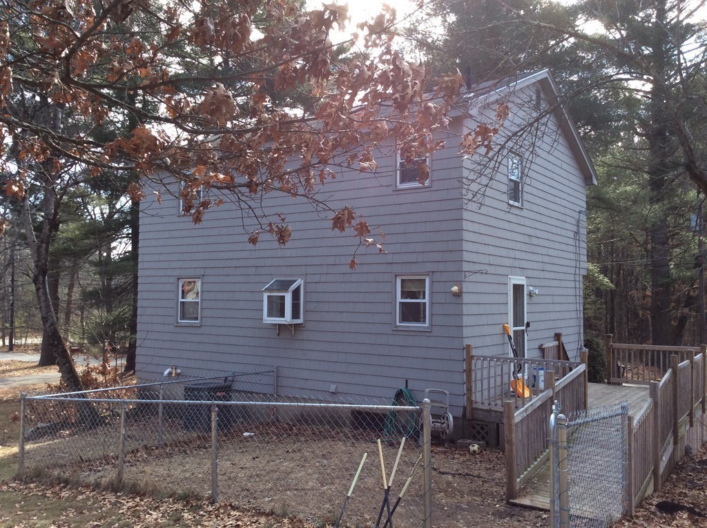15 Line Road Westford, MA 01886 - Photo 11 of 12