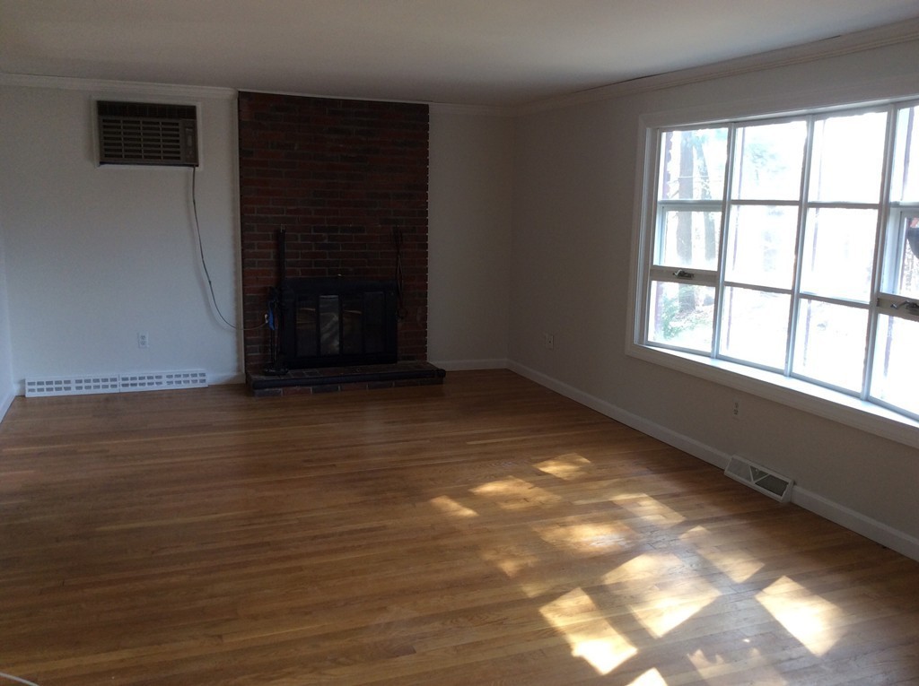 15 Line Road Westford, MA 01886 - Photo 6 of 12
