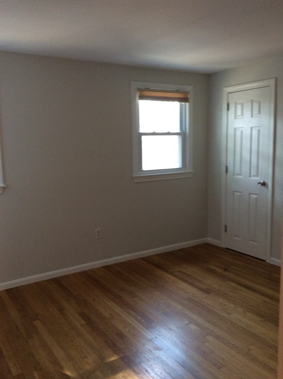 15 Line Road Westford, MA 01886 - Photo 8 of 12