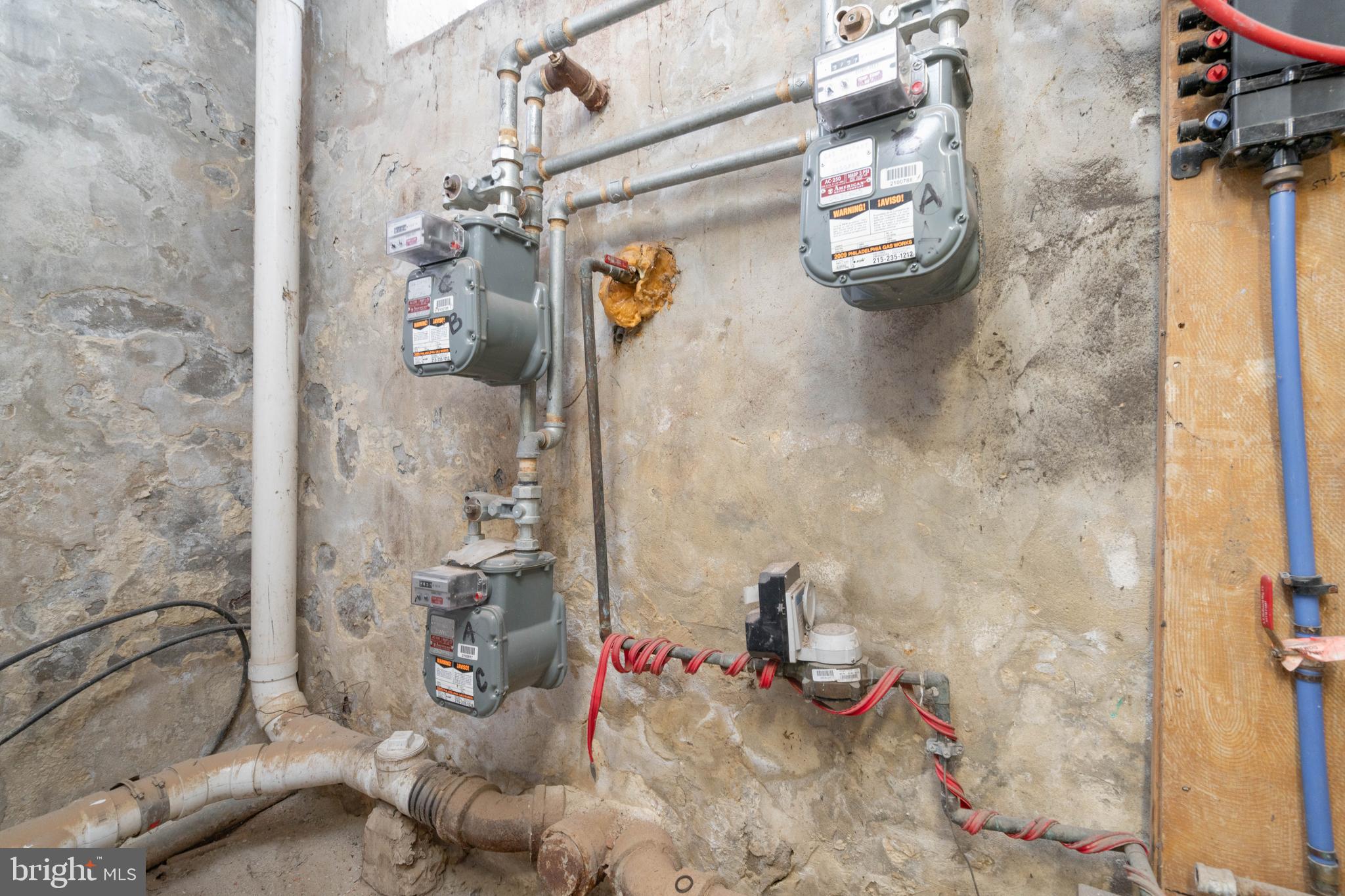 1814 West Diamond Street Philadelphia, PA 19121 - Photo 78 of 82 Gas Meters