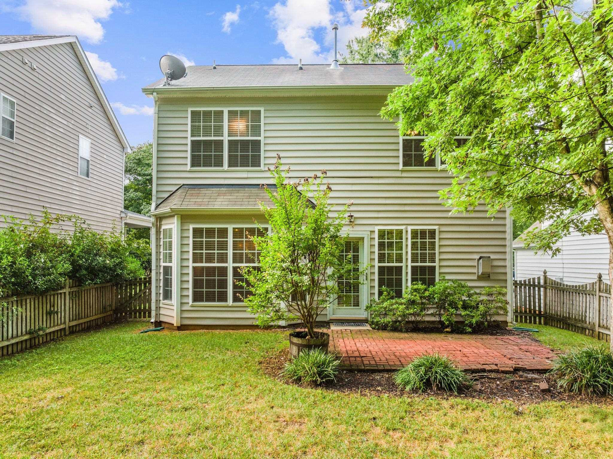 8505 Cool Vista Lane Raleigh, NC 27613 - Photo 5 of 32 Photo 5