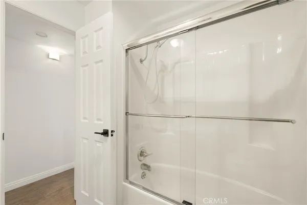 $949,000 | 1720 Ardmore Avenue, Unit 221, Hermosa Beach, CA 90254
