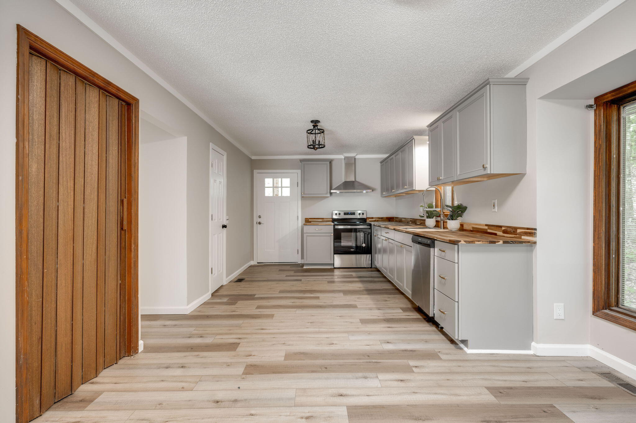 347 Hickory Drive Spring City, TN 37381 - Photo 25 of 31 25-web-or-mls-DSC_8207