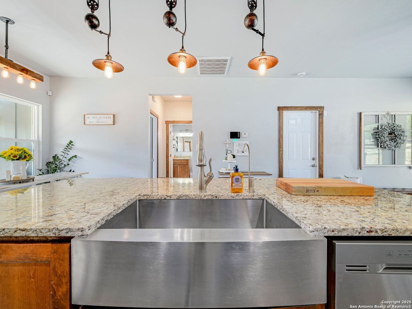 6766 Spring Branch Road Spring Branch, TX 78070 - Photo 17 of 63