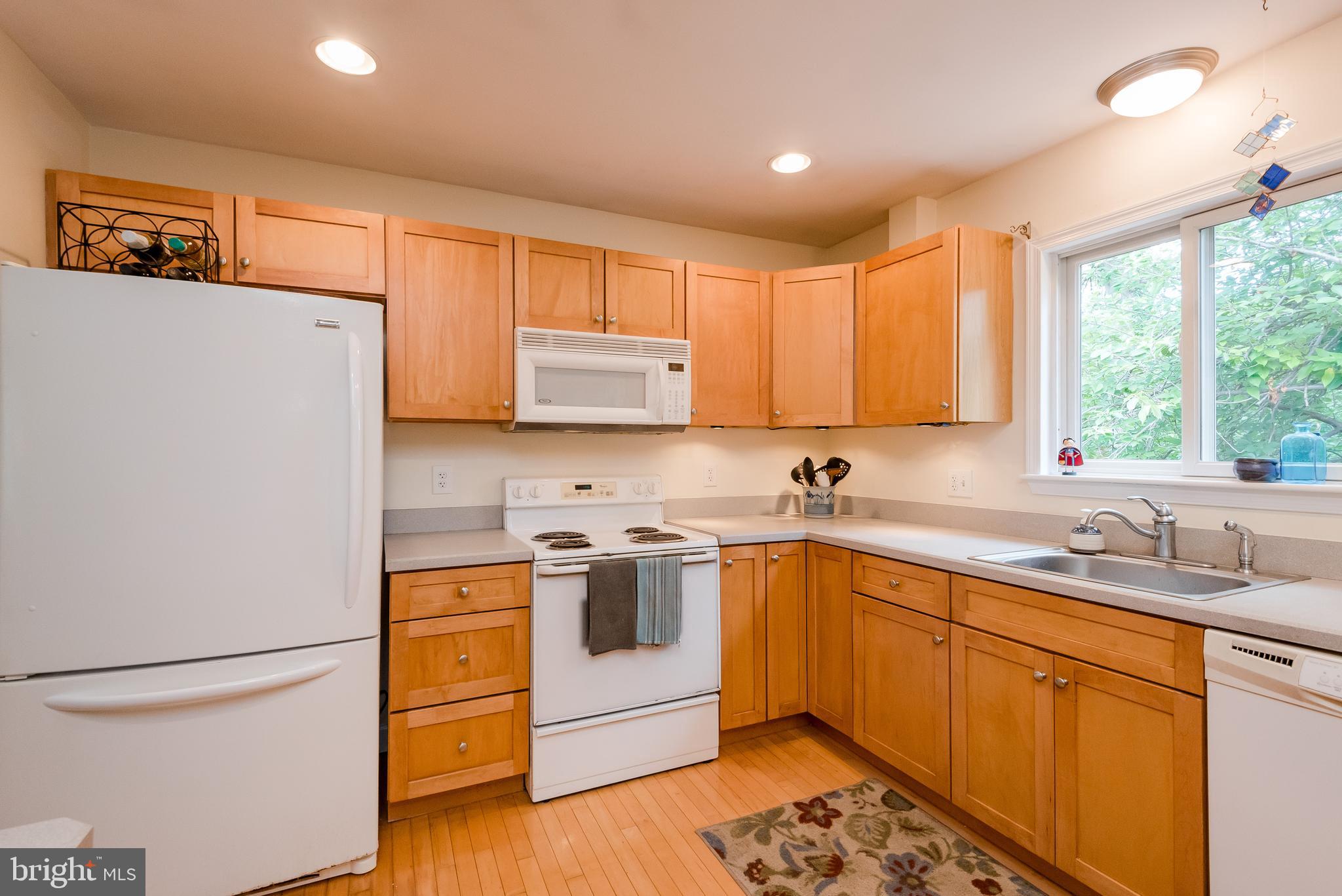 1426 Gilbert Road Arnold, MD 21012 - Photo 13 of 46 Kitchen