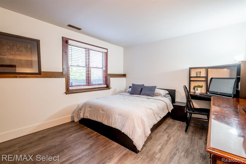 2250 North McKinley Road Flushing, MI 48433 - Photo 18 of 51