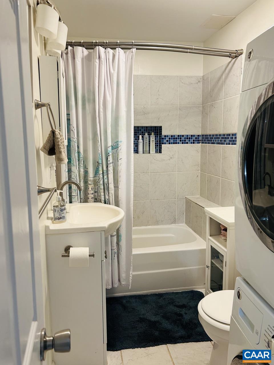 308 Carlton Road, Unit A Charlottesville, VA 22902 - Photo 19 of 27