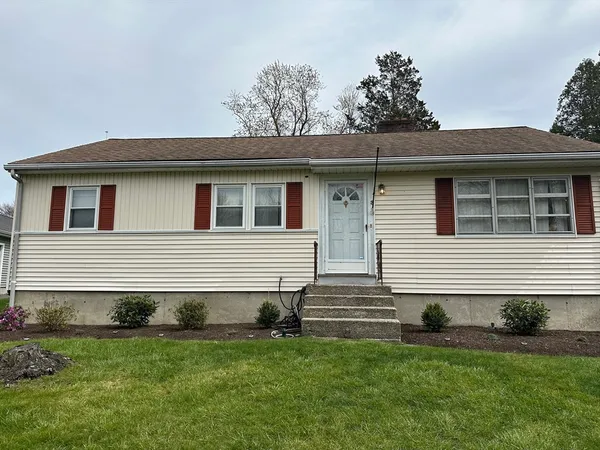 $3,650 | 3 Melo Road, Unit 3, Woburn, MA 01801